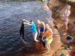 Турслет 2013 года. После тяжелого трудового спортивного дня наши студенты на реке Нерская