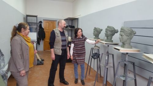 Просмотр по скульптуре
