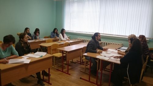 Абитуриенты сдают экзамен по искусствоведению в аспирантуру ГГУ