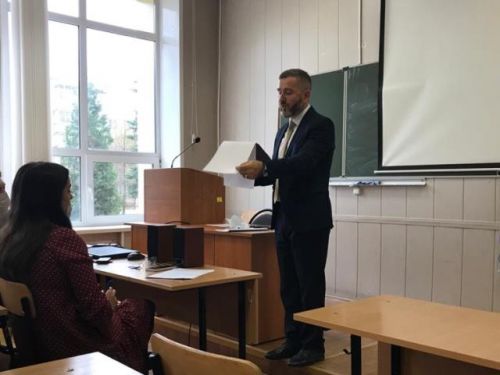 2. Выступление А.С. Кагосяна. Озвучивание списка студентов, которые вошли в новый состав студенческого Совета.