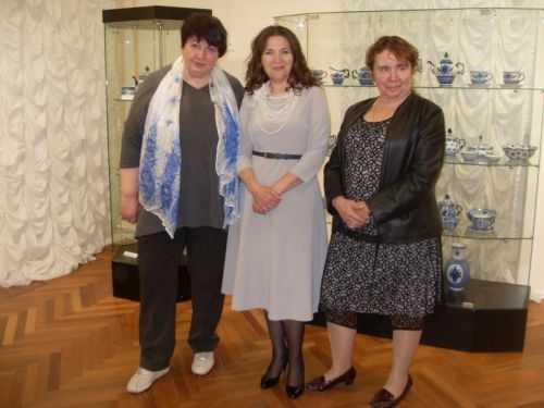 Цеханович О.М. (слева) Коршунова И.В. и Мышляева О.Б