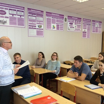 Вступительное слово руководителя магистратуры д.и.н., доцента Е.Г. Карелина