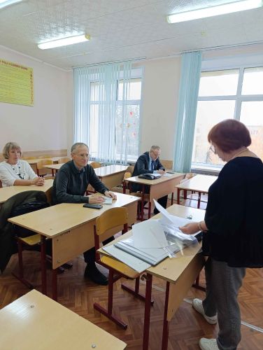 Н. Ю. Лазукина проводит заседание_2