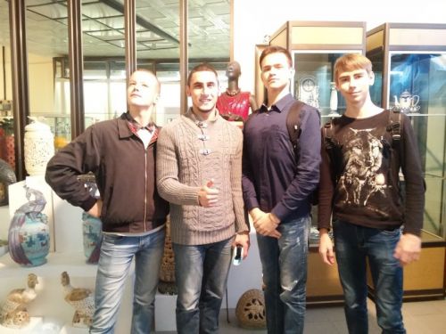 студенты технологического отделения