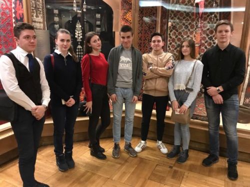 В залах музея