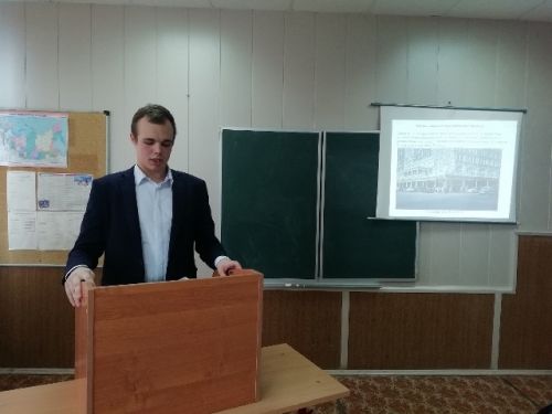 Выступление студента гр. ГС-ОС-17 Дениса Уразова