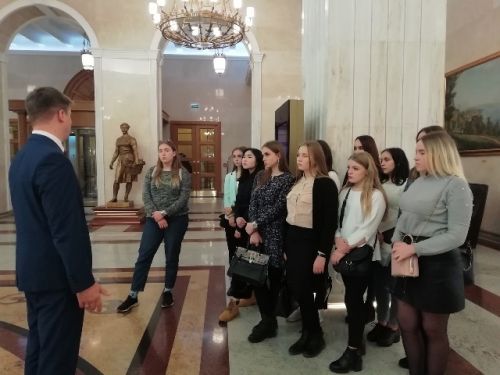 В ходе практического занятия в гостинице Рэдисон Роял