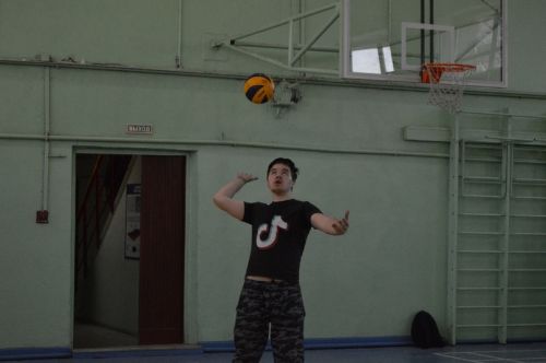 76VcckHr9Wc (1)